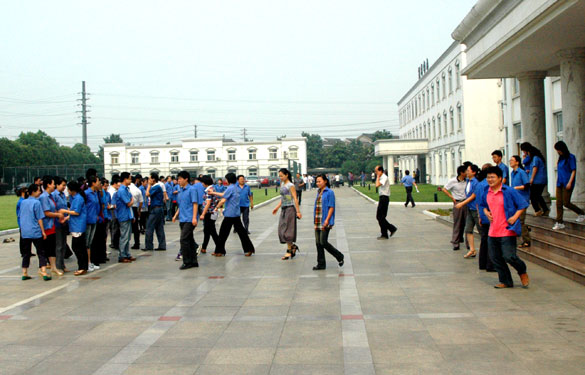 东升pg娱乐游戏举行应急响应演练与消防知识培训