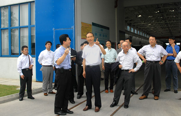 日本电线工业会来东升pg娱乐游戏参观考察