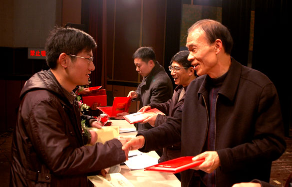 东升pg娱乐游戏2011年度优秀员工