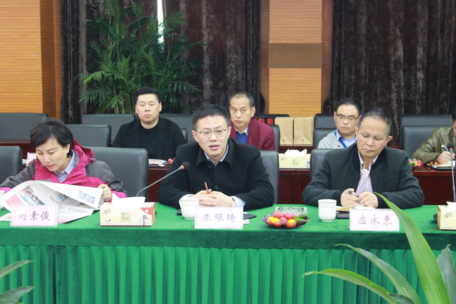 1543301198986506L3aA.jpg IMG_4201.JPG