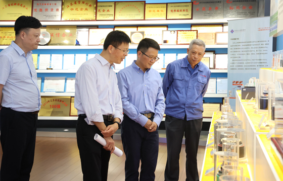 1699321487551245hOzF.jpg 参观展厅1.jpg