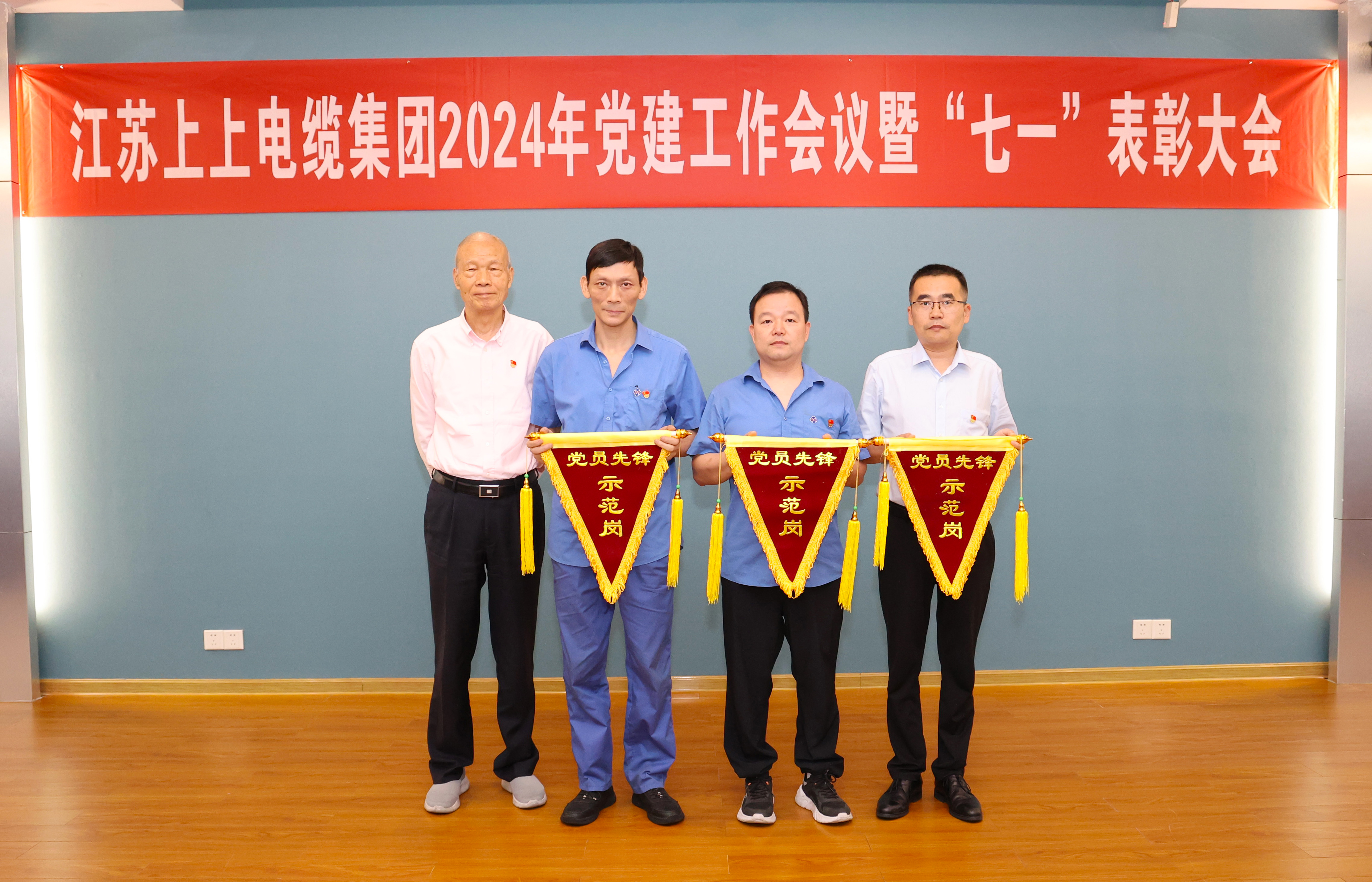 1719555754819978rmEU.jpg 1719555754819978rmEU.jpg